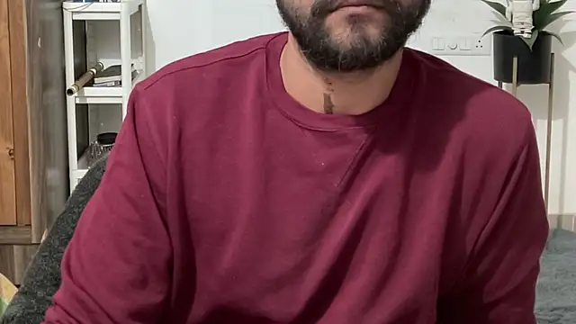 MakeMeAwareAah online show from December 5, 1:20 pm