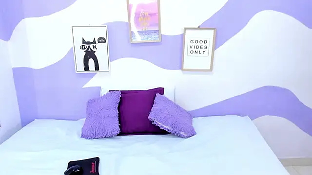 VIOLETA-28 online show from November 11, 1:22 pm