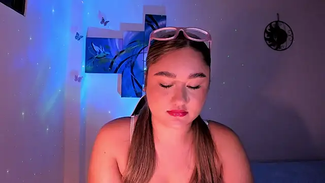 Soouf  online show from December 14, 12:05 am