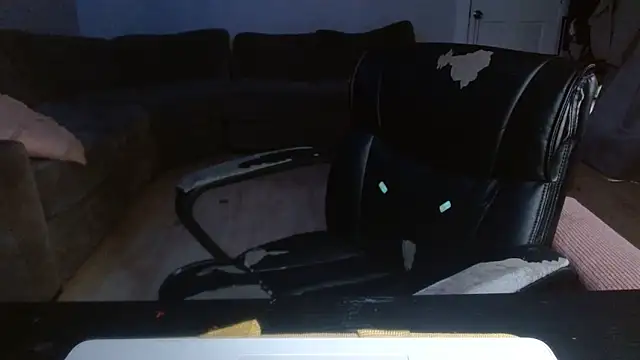 stacybanks online show from November 25, 12:38 pm