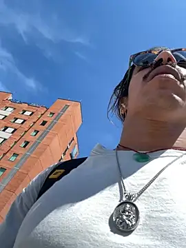 caiiobahia online show from November 18, 5:06 pm