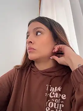 Snapshot of Talia_Bonet chatting on May 12, 12:57 pm Talia Bonet online show from May 12, 12:57 pm