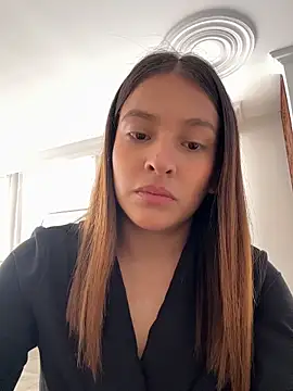 Snapshot of Talia_Bonet chatting on June 10, 1:21 pm Talia Bonet online show from June 10, 1:21 pm