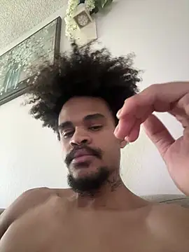 Mrmakeherwet Tez online show from February 26, 4:06 pm