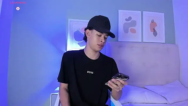 ApoloRicci online show from February 27, 7:58 pm