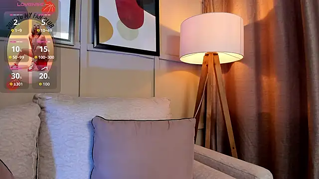 riley  reid online show from December 4, 10:29 pm