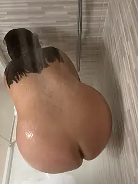 gatitalocahot online show from March 24, 9:09 pm