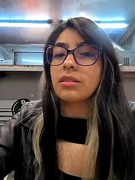 Snapshot of Antonella_Gomez01 chatting on October 31, 12:33 am Antonella Gomez01 online show from October 31, 12:33 am