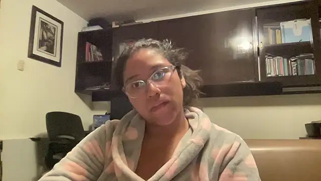 Kmiii21 online show from November 5, 1:27 am