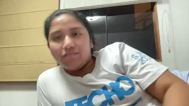 Kmiii21 online show from December 15, 2:05 am