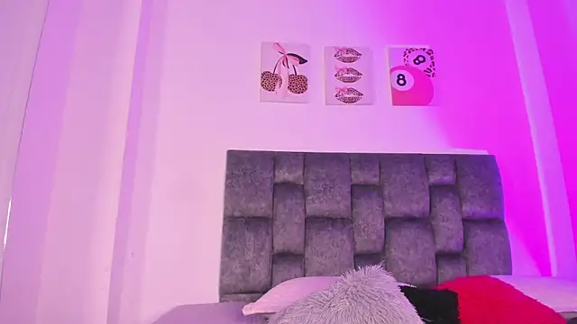 kittymonroe1 online show from May 31, 5:53 pm