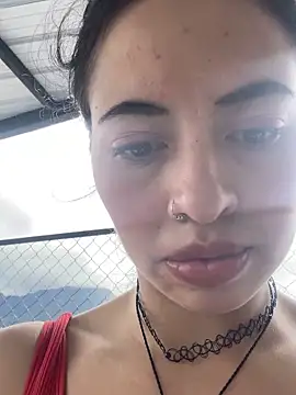 Chuchii05 online show from February 16, 3:30 pm