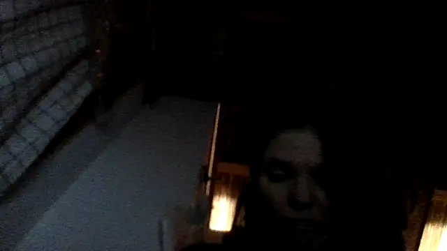 Snapshot of smoothkFire chatting on February 19, 2:29 am smoothkFire online show from February 19, 2:29 am