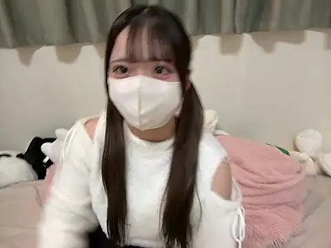 pomu chan online show from January 10, 9:33 am