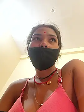 Snapshot of Bhumika_Love chatting on June 20, 10:51 am Bhumika Love online show from June 20, 10:51 am