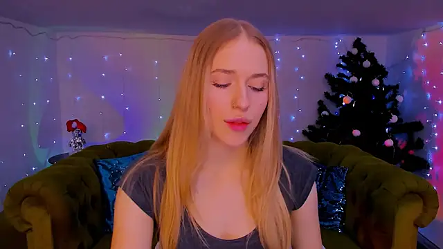 sassy cutie online show from December 21, 8:54 am