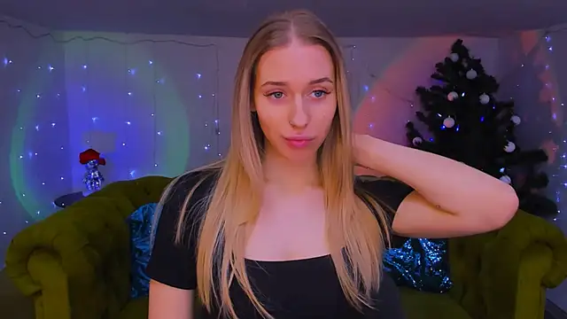 sassy cutie online show from January 8, 1:02 pm