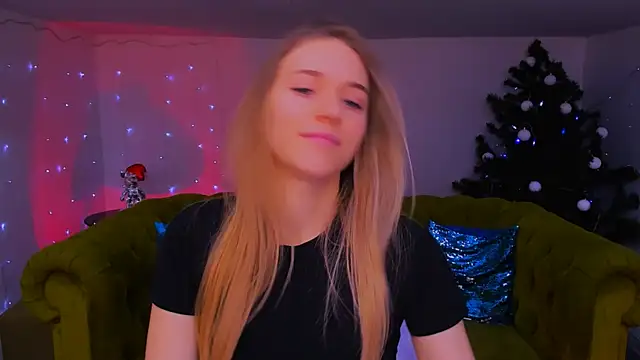 sassy cutie online show from January 14, 1:06 pm