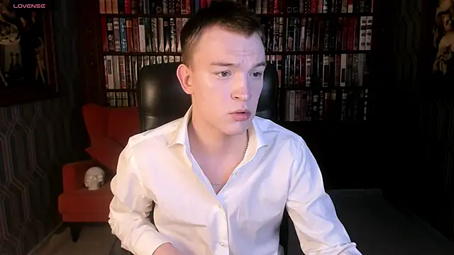 Derek Banville online show from November 14, 8:07 pm