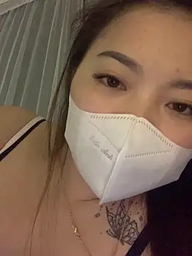 helo-kitty online show from March 28, 2:27 pm