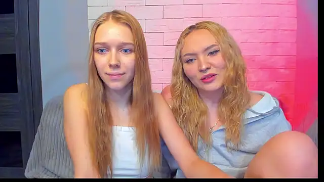 mari martin online show from December 14, 5:29 pm