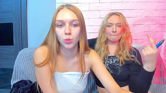 mari martin online show from December 15, 6:12 pm