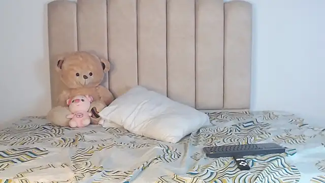 Snapshot of jaydenjhonson chatting on December 1, 9:09 pm jaydenjhonson online show from December 1, 9:09 pm