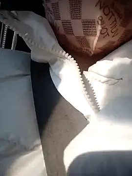 my-my2x online show from November 25, 1:27 am