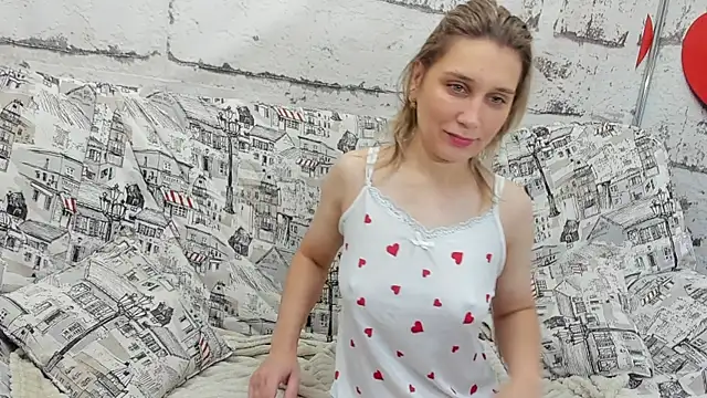 Tenderly Sophie online show from November 5, 1:16 am