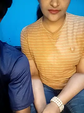 CoupleShow 432 online show from November 17, 2:23 pm