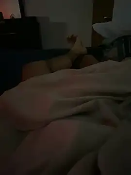 llllllllIIIll online show from February 19, 4:52 am