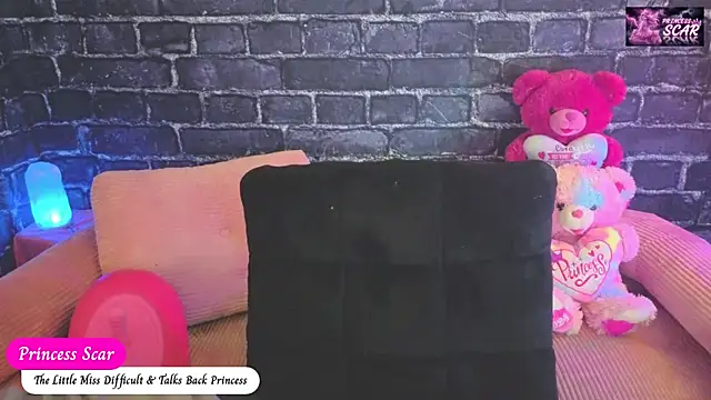 daddysprincess731 online show from July 6, 12:29 am