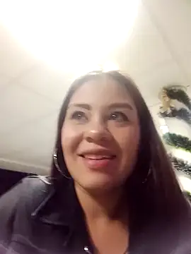 Gianna Johnson online show from December 1, 3:44 am