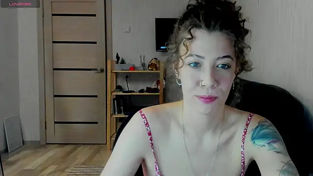 twinkle rosie online show from January 7, 4:37 am