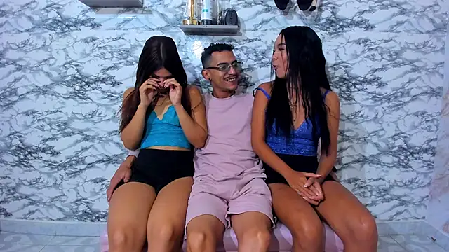 DoublePleasureX  online show from November 14, 5:28 am