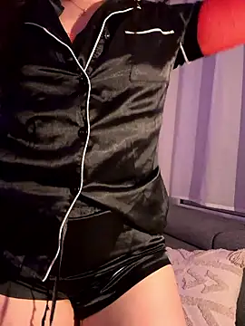  isadora online show from January 8, 9:06 pm