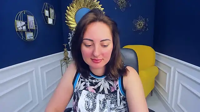 NoraSimons online show from June 28, 4:51 am