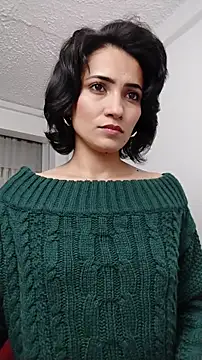 Snapshot of chloehanna chatting on October 27, 6:34 pm chloehanna online show from October 27, 6:34 pm