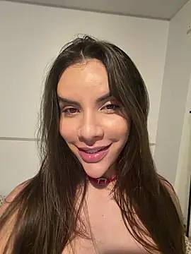 Thaylla sophiiia online show from April 10, 9:36 am