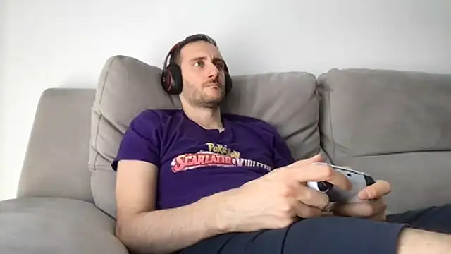 LukaShyGuy online show from May 26, 9:05 am