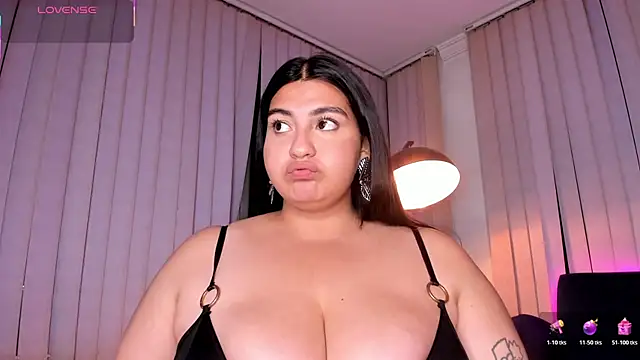 kendra crow online show from November 30, 1:20 am