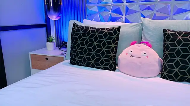 AdelineJhones online show from April 10, 2:22 pm