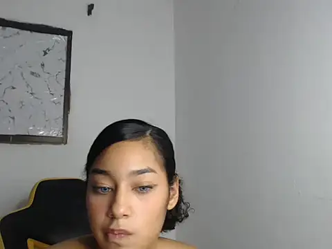 emily stars1 online show from November 26, 8:26 am