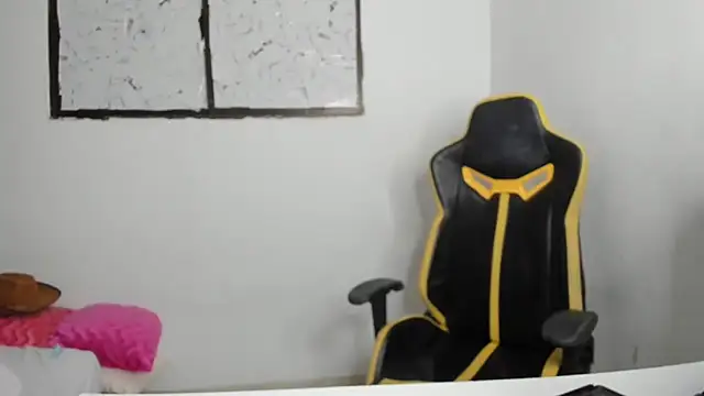 emily stars1 online show from December 17, 6:30 am