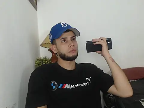 Maxcole 07 online show from November 23, 7:24 pm