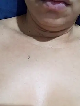 Bruninhadeusa online show from January 14, 11:16 am