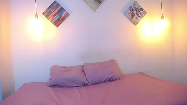 Snapshot of afrodita_house chatting on December 16, 8:25 pm afrodita house online show from December 16, 8:25 pm