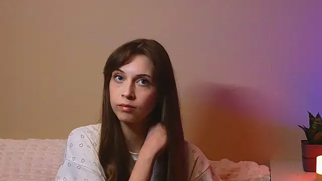 Snapshot of pretty_passenger chatting on November 2, 4:09 pm pretty passenger online show from November 2, 4:09 pm