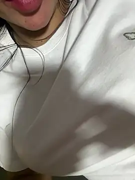 Snapshot of nathalia_Silva chatting on July 20, 2:37 am nathalia Silva online show from July 20, 2:37 am