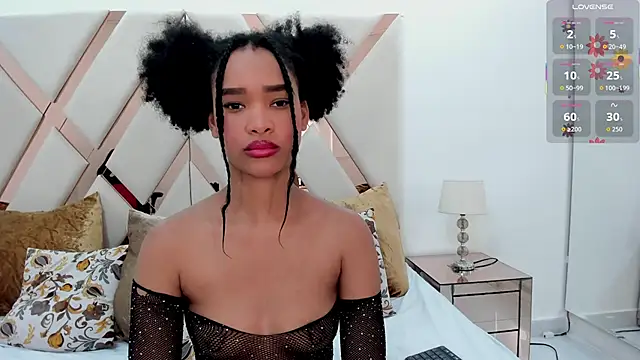 karolebonyy online show from January 13, 6:18 am